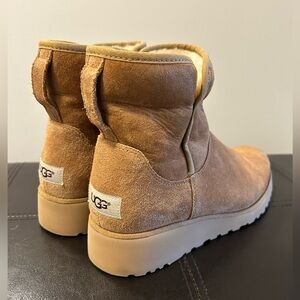 UGG Women’s boots Size 8.5